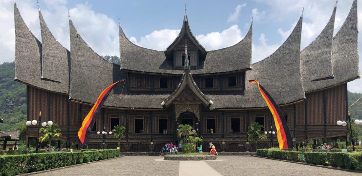 Padang City Tour: Exploring the Best of West Sumatra